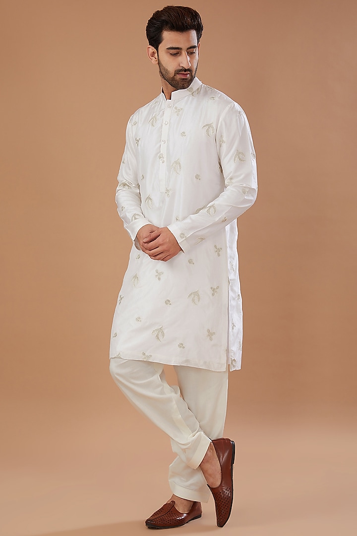 Ivory Chanderi Silk Zari Embroidered Kurta Set by Qbik Men