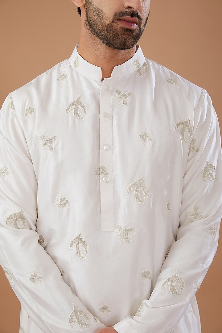Ivory Chanderi Silk Zari Embroidered Kurta Set by Qbik Men at Pernia's Pop Up Shop