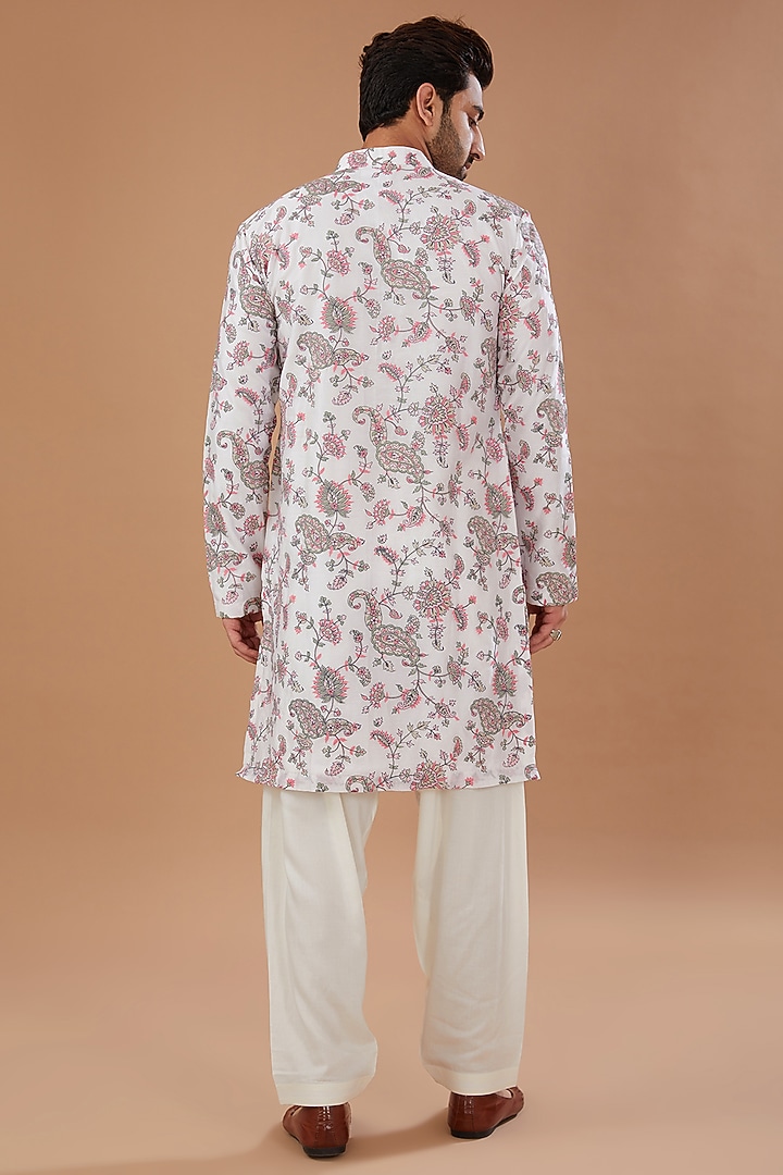 Ivory Chanderi Silk Thread Embroidered Kurta Set by Qbik Men at Pernia's Pop Up Shop