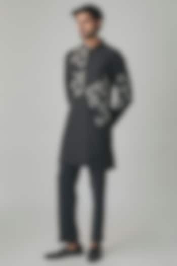 Black Chanderi Kurta Set by Qbik Men at Pernia's Pop Up Shop