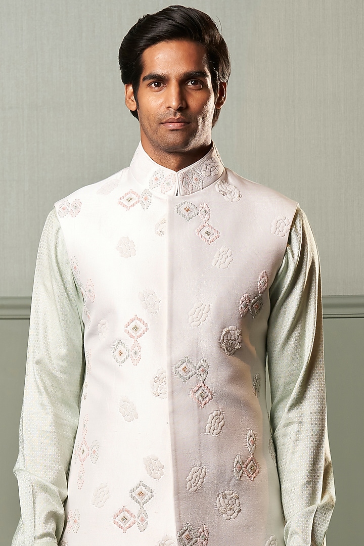 Mint Short Kurta Set With Ivory Nehru Jacket by Qbik Men at Pernia's Pop Up Shop
