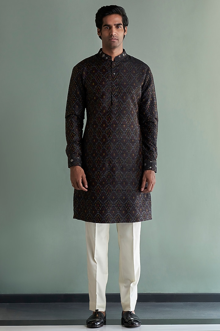 Black Embroidered Ikat Kurta Set by Qbik Men at Pernia's Pop Up Shop