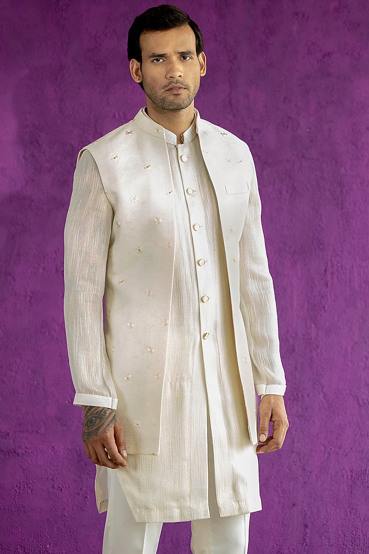Ivory Jacquard Floral Embroidered Bundi Jacket Set by Qbik Men at Pernia's Pop Up Shop