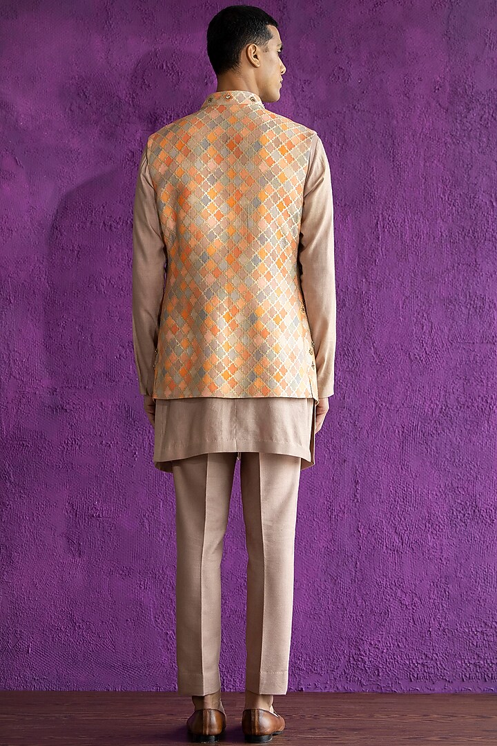 Pink & Rust Silk Embroidered Bundi Jacket With Kurta Set by Qbik Men at Pernia's Pop Up Shop