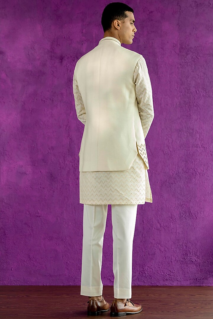 Ivory Embroidered Bundi Jacket With Kurta Set by Qbik Men at Pernia's Pop Up Shop