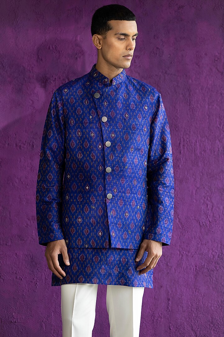 Royal Blue Embroidered Bundi Jacket With Kurta Set by Qbik Men at Pernia's Pop Up Shop