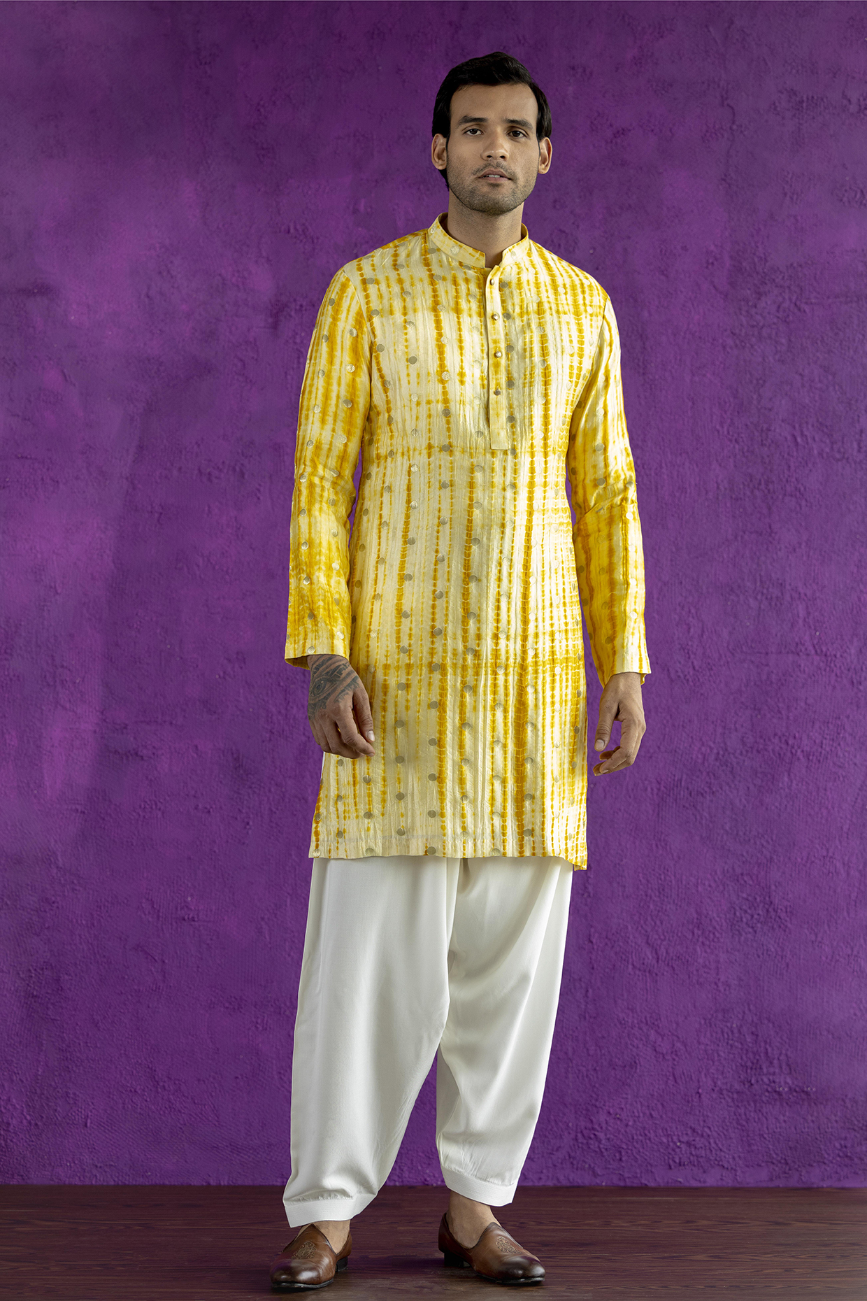 Yellow Bandhani Kurta Set by Qbik Men