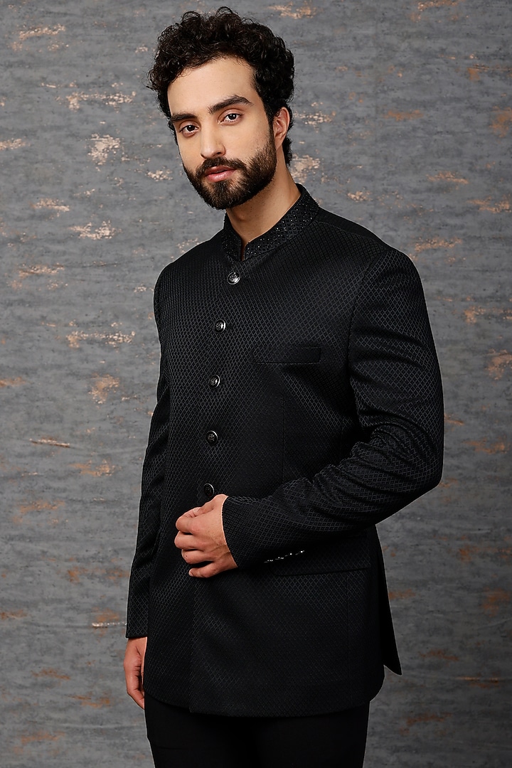 Black Embroidered Wedding Bandhgala Set by Qbik Men at Pernia's Pop Up Shop