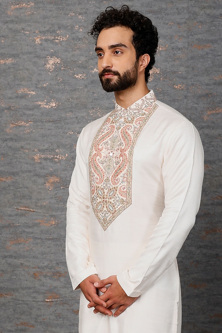 Ivory Embellished Kurta Set by Qbik Men at Pernia's Pop Up Shop
