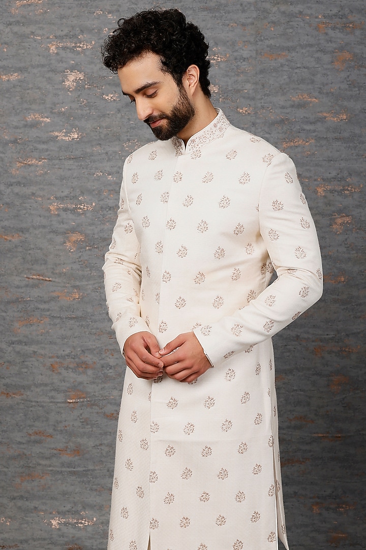 Ivory Embroidered Groom Sherwani Set by Qbik Men at Pernia's Pop Up Shop