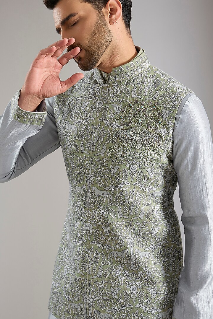 Pista Silk Bundi Jacket Set by Qbik Men at Pernia's Pop Up Shop
