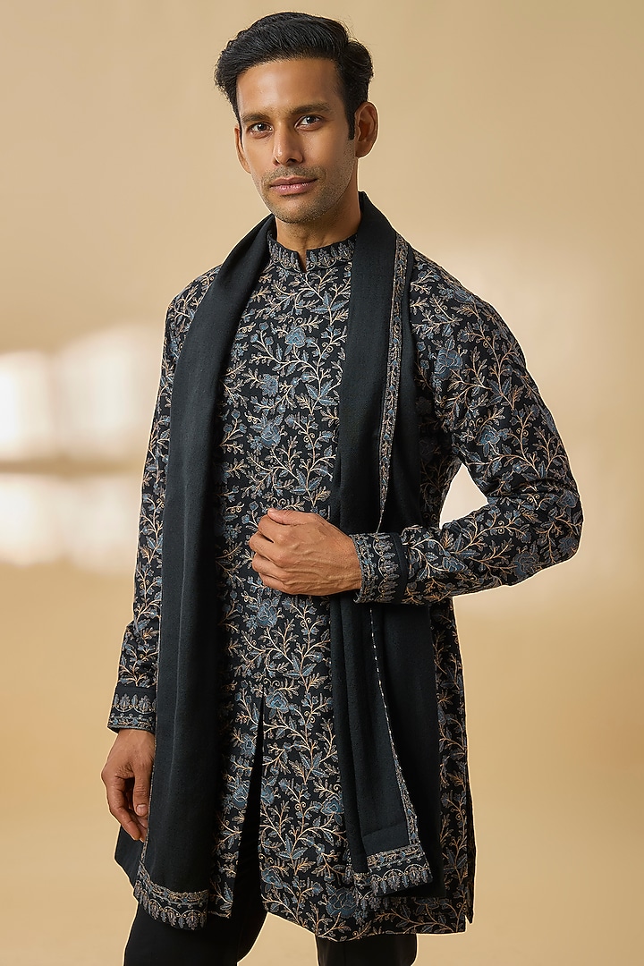 Black Pashmina Silk Embroidered Kurta Set by Qbik Men at Pernia's Pop Up Shop