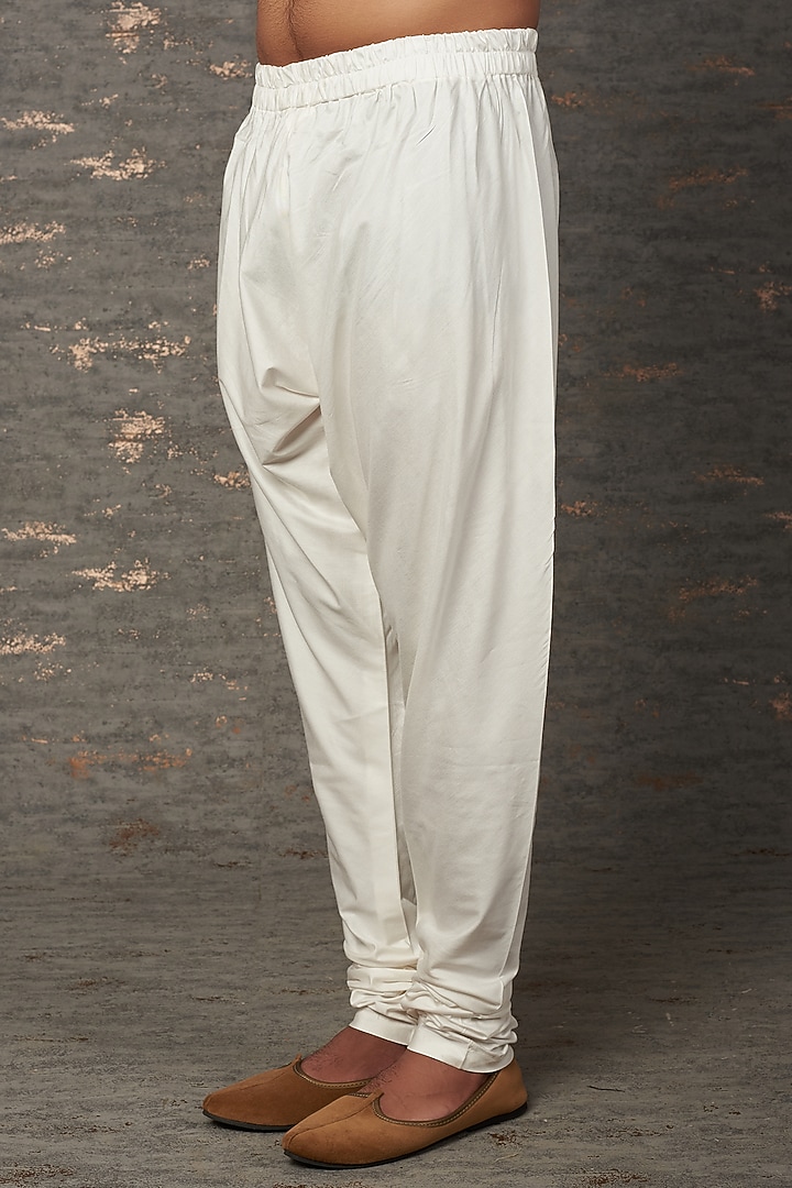 Ivory Embroidered Groom Sherwani Set by Qbik Men at Pernia's Pop Up Shop