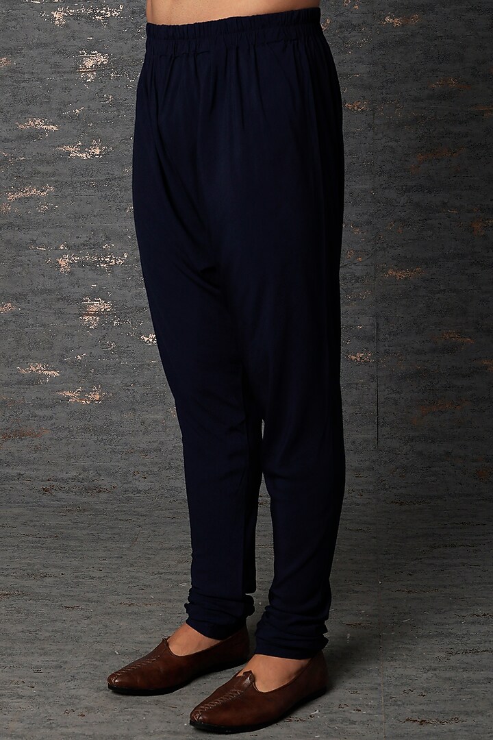 Navy Blue Embroidered Indo-Western Set by Qbik Men at Pernia's Pop Up Shop
