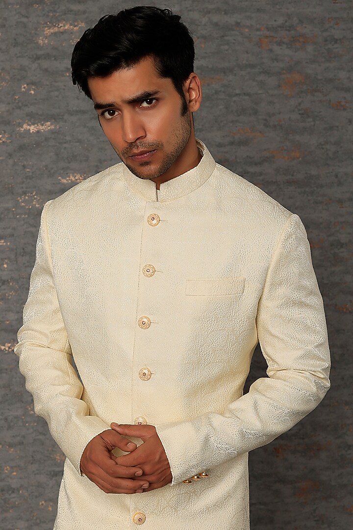 Off-White Embroidered Wedding Sherwani Set by Qbik Men at Pernia's Pop Up Shop