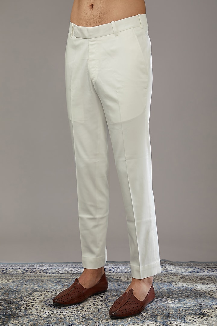 Ivory Jacquard Cutdana Embroidered Groom Indowestern Set by Qbik Men at Pernia's Pop Up Shop