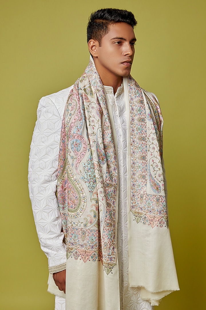 Off-White Wool Embroidered Stole by Qbik Men at Pernia's Pop Up Shop