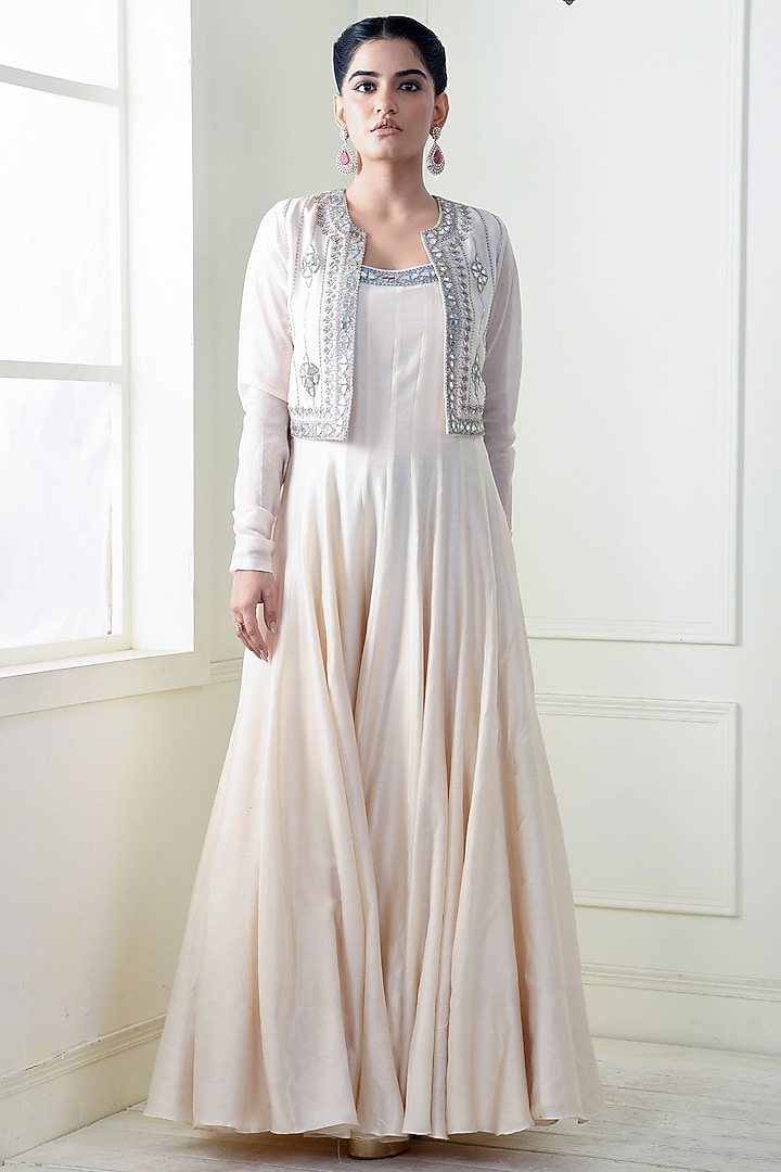 Ecru Chanderi Wedding Anarkali Set by Q by Sonia Baderia at Pernia's Pop Up Shop