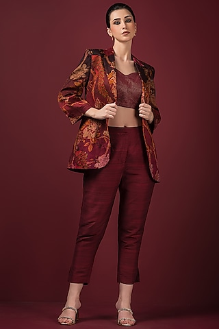Maroon Semi Raw Silk Printed Blazer Set by Q by Sonia Baderia