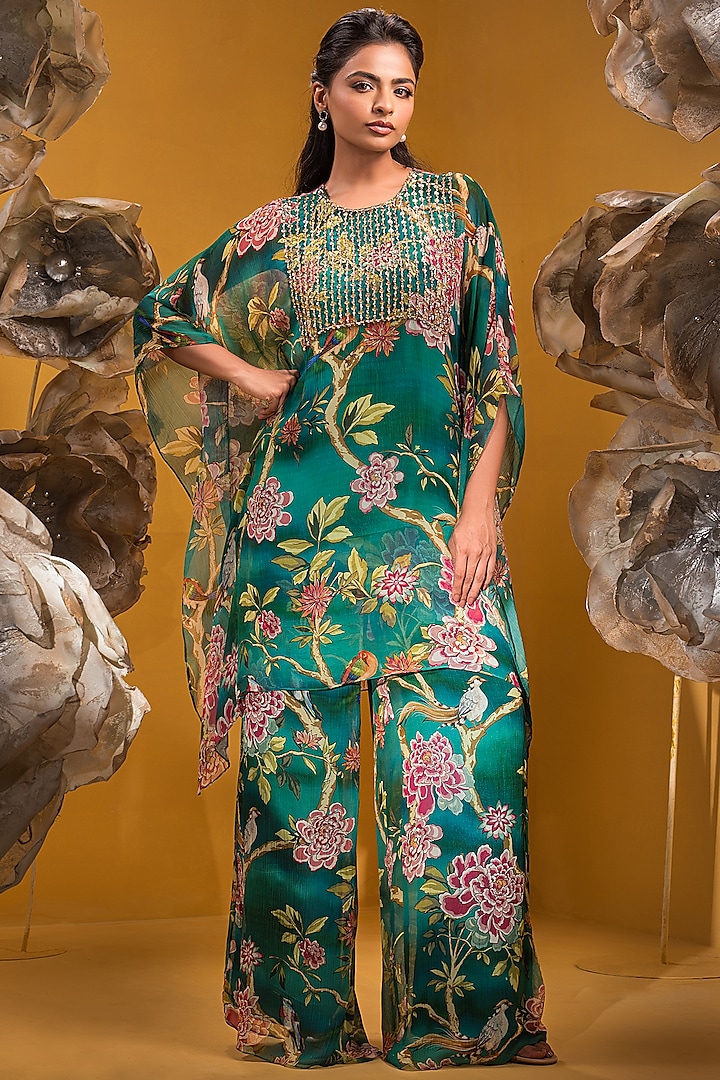 Green Chiffon Printed & Embroidered Kaftan Set by Q by Sonia Baderia at Pernia's Pop Up Shop