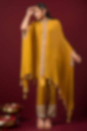 Mustard Chiffon Resham Embroidered Kaftan Kurta Set by Q by Sonia Baderia at Pernia's Pop Up Shop