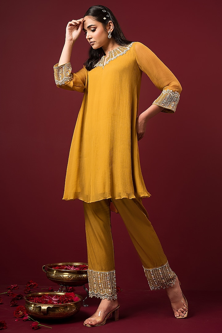 Mustard Chiffon Resham Embroidered Kurta Set by Q by Sonia Baderia at Pernia's Pop Up Shop