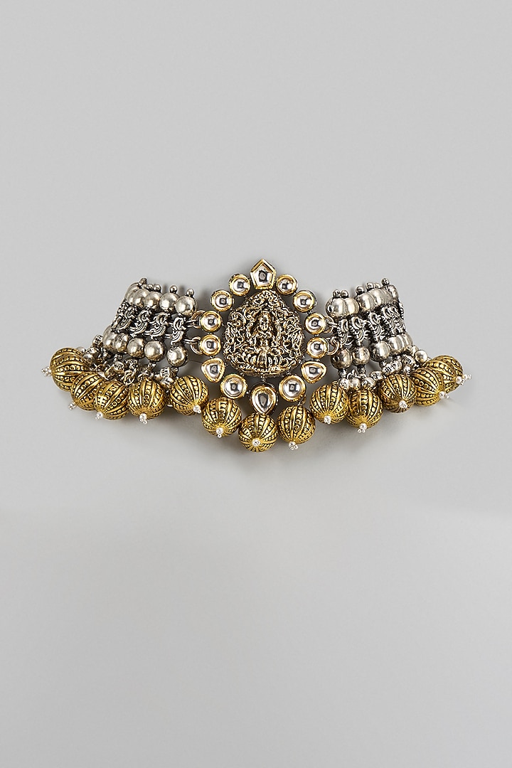 Two-Tone Finish Kundan Polki Temple Choker Necklace by Qisbyashmeet at Pernia's Pop Up Shop