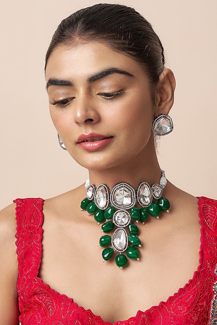 Two-Tone Finish Emerald Stone & Kundan Polki Choker Necklace Set by Qisbyashmeet at Pernia's Pop Up Shop