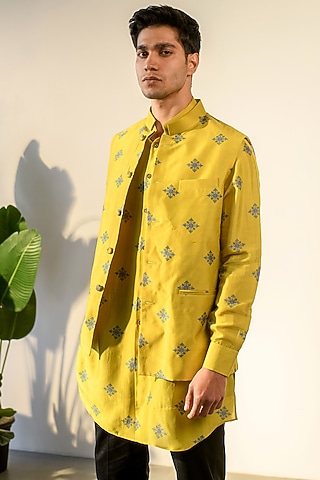 Yellow Russian Silk Digital Printed Bundi Set by Quintessential Basic