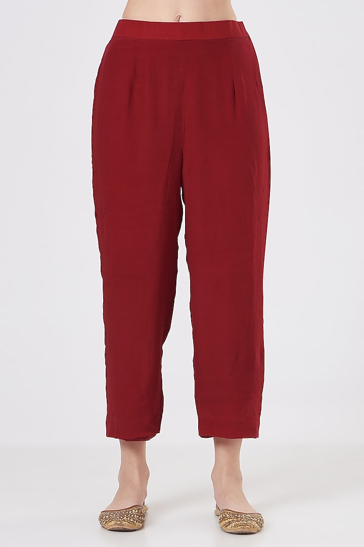 Deep Red Hand Embroidered Kurta Set by Quench A Thirst at Pernia's Pop Up Shop