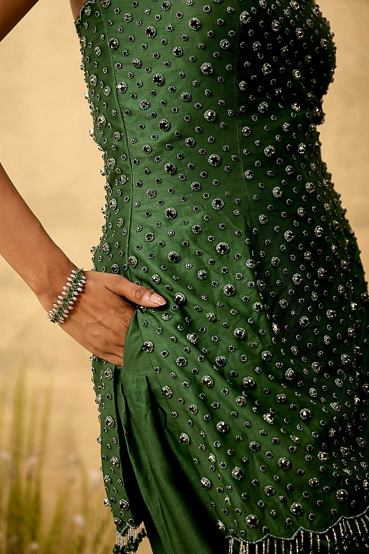 Green Chanderi Silk Cutdana Embroidered Kurta Set by Quench A Thirst at Pernia's Pop Up Shop