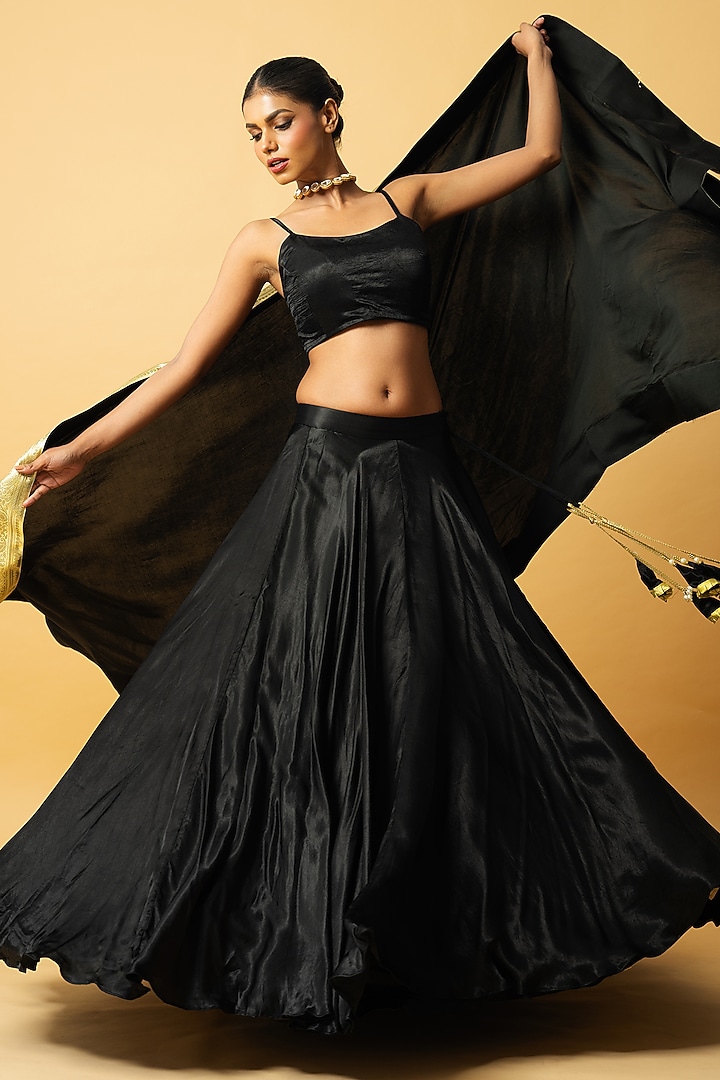 Black Modal Satin Lehenga Set by Quench A Thirst at Pernia's Pop Up Shop