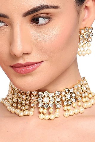 Gold Finish Pearl Choker Necklace Set by Queen Be