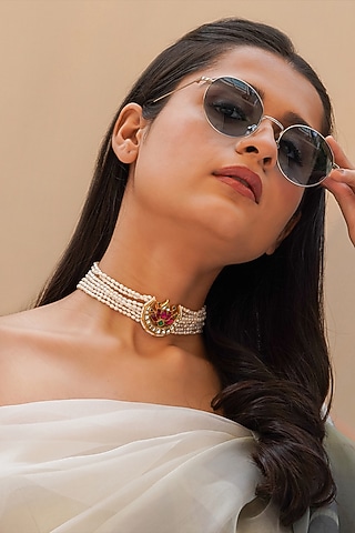Gold Finish Kundan Polki & Pearl Choker Necklace In 18 Kt Gold by Queen Be