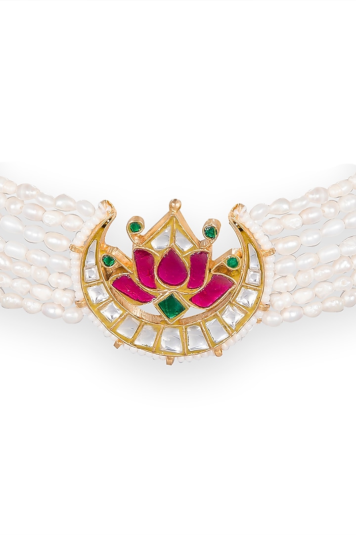 Gold Finish Kundan Polki & Pearl Choker Necklace In 18 Kt Gold by Queen Be at Pernia's Pop Up Shop