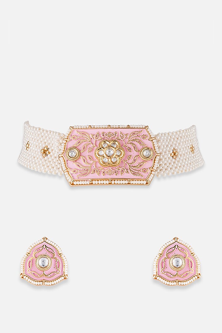 Gold Finish Handcrafted Pearl Necklace Set by Queen Be at Pernia's Pop Up Shop