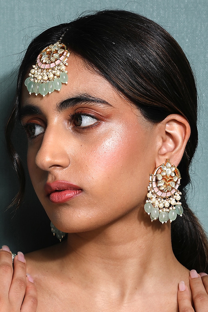 Gold Finish Multi-Colored Stones Maang Tikka With Earrings by Queen Be