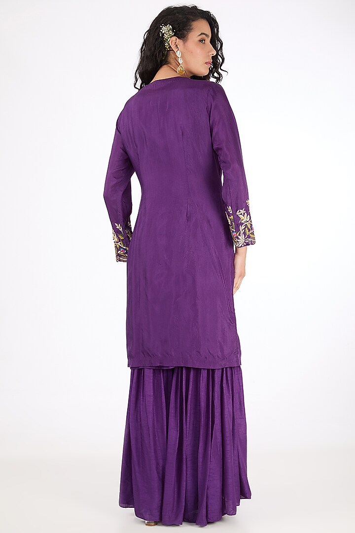 Purple Dola Silk Thread Embroidered Jacket Set by Raas Couture at Pernia's Pop Up Shop