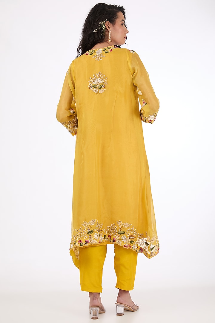 Yellow Organza Thread Embroidered Kurta Set by Raas Couture at Pernia's Pop Up Shop