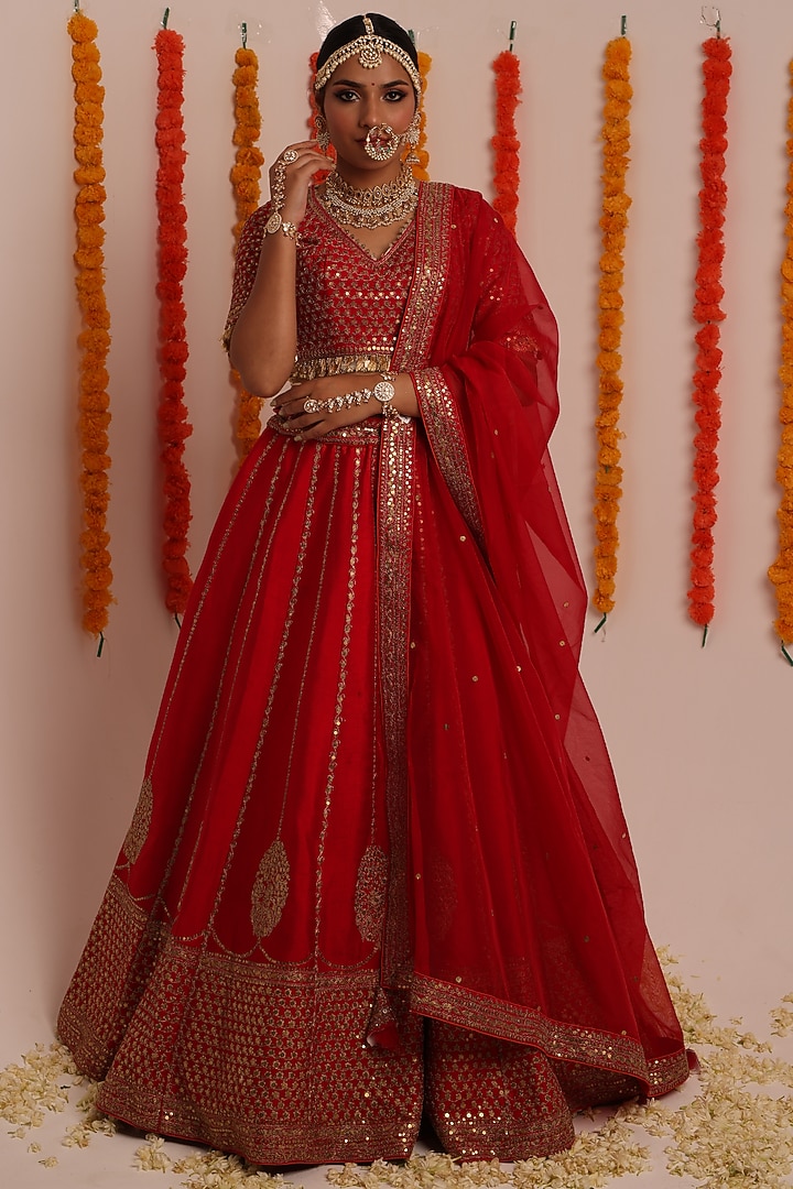 Red Raw Silk Hand Embroidered Wedding Lehenga Set by Raas Couture at Pernia's Pop Up Shop