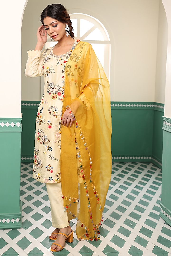 Light Yellow Silk Embroidered Kurta Set by Raas Couture