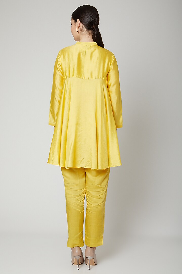 Powder Yellow Flared Short Kurta by Rachana Ved at Pernia's Pop Up Shop