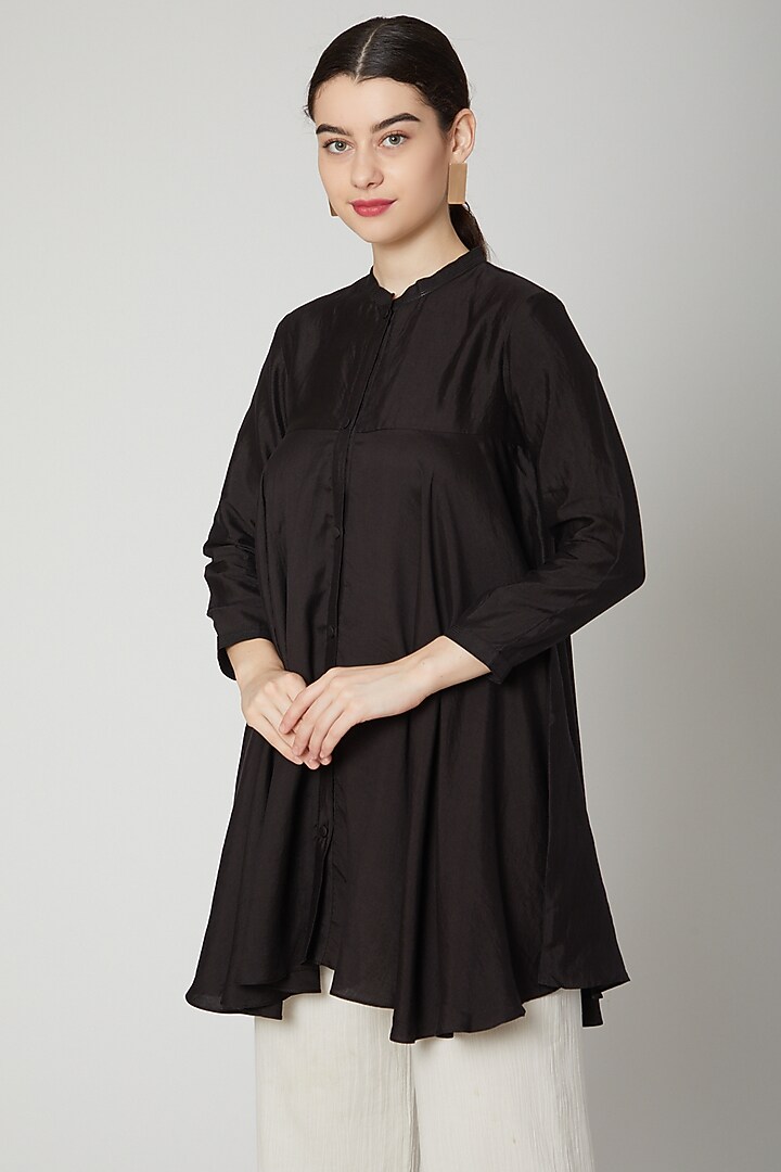 Black Flared Short Kurta by Rachana Ved at Pernia's Pop Up Shop