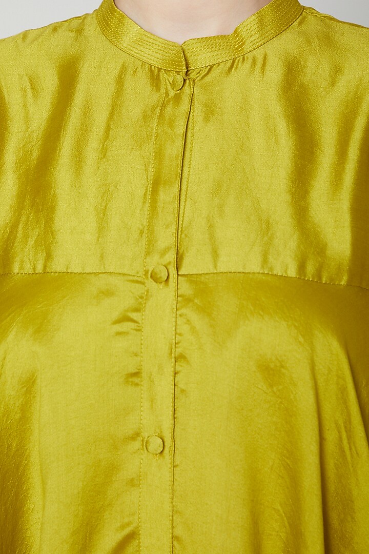 Mehendi Green Flared Short Kurta by Rachana Ved at Pernia's Pop Up Shop