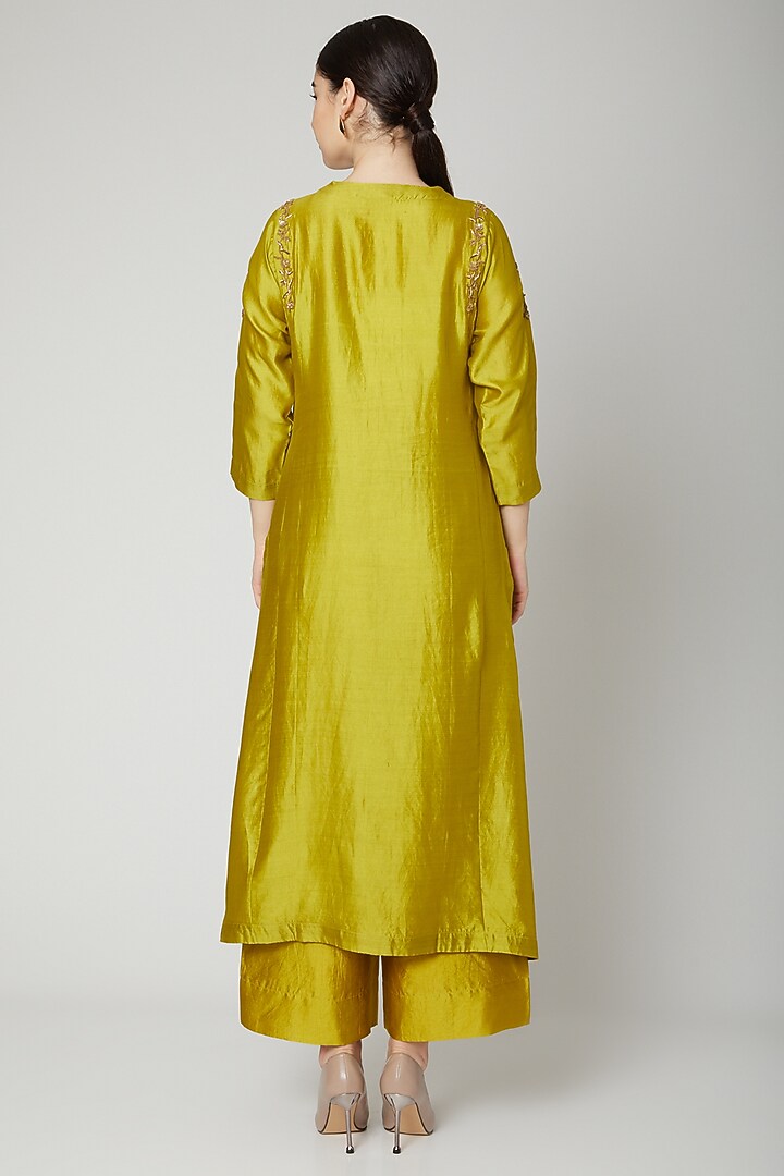 Mehendi Green Embroidered Long Kurta by Rachana Ved at Pernia's Pop Up Shop