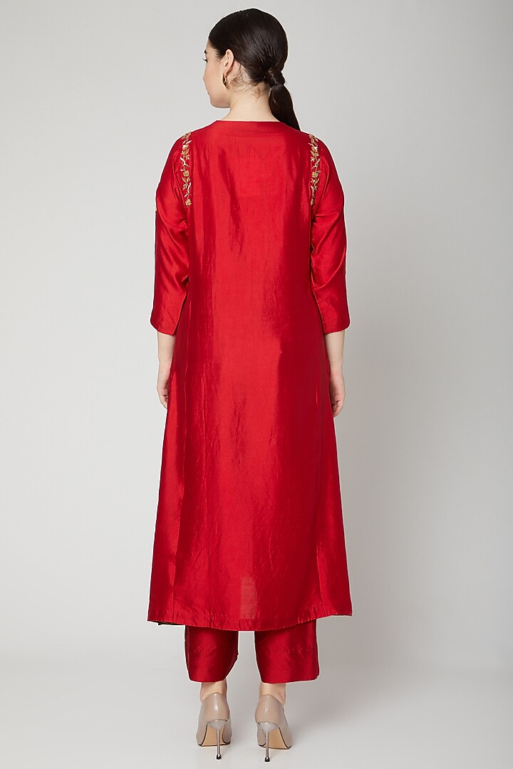 Red Embroidered Long Kurta by Rachana Ved at Pernia's Pop Up Shop