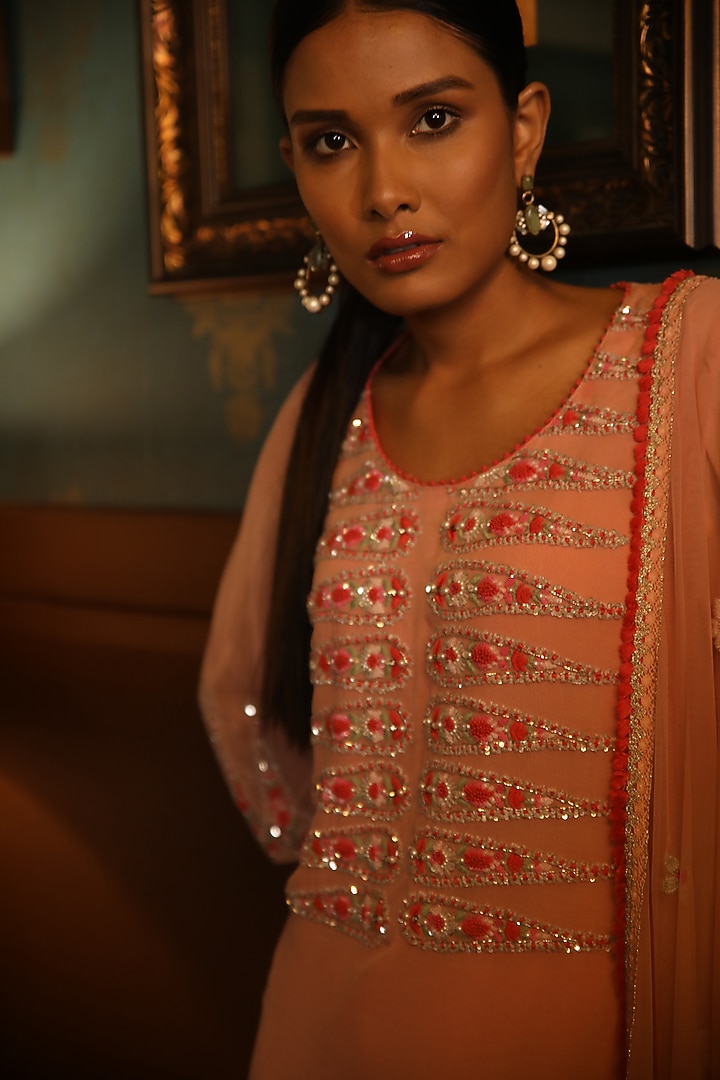 Blush Pink Georgette Hand Embroidered Straight Kurta Set by Radha Sharma at Pernia's Pop Up Shop