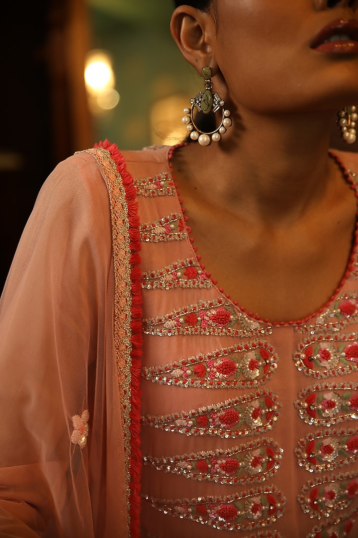 Blush Pink Georgette Hand Embroidered Straight Kurta Set by Radha Sharma at Pernia's Pop Up Shop