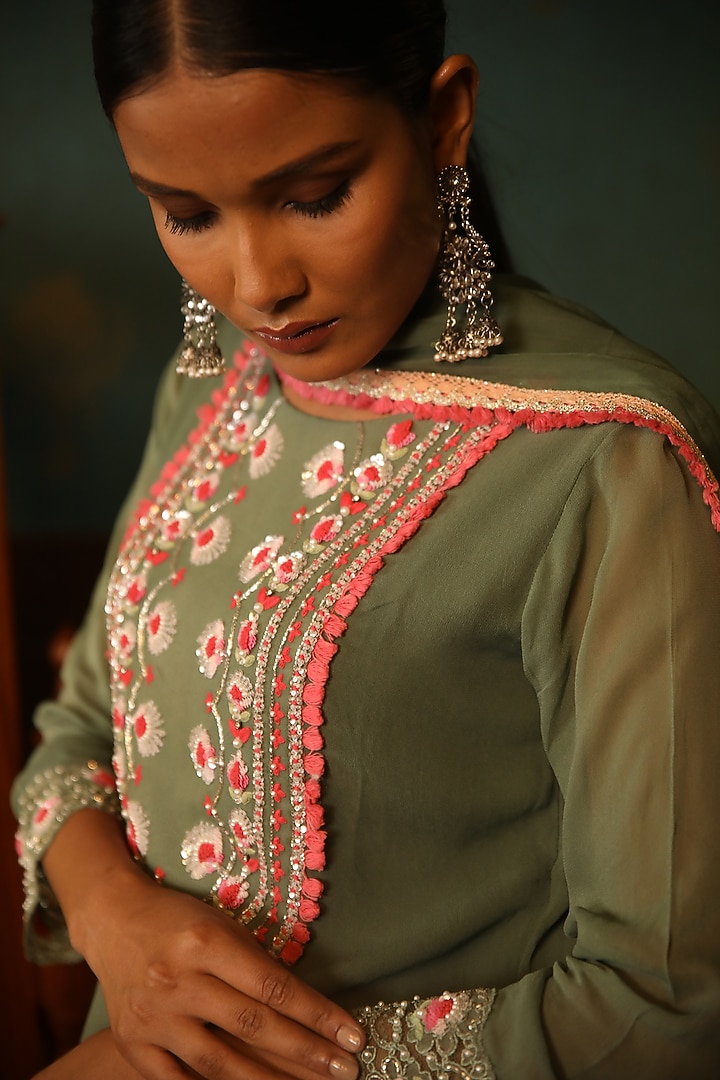 Olive Georgette Hand Embroidered Straight Kurta Set by Radha Sharma at Pernia's Pop Up Shop