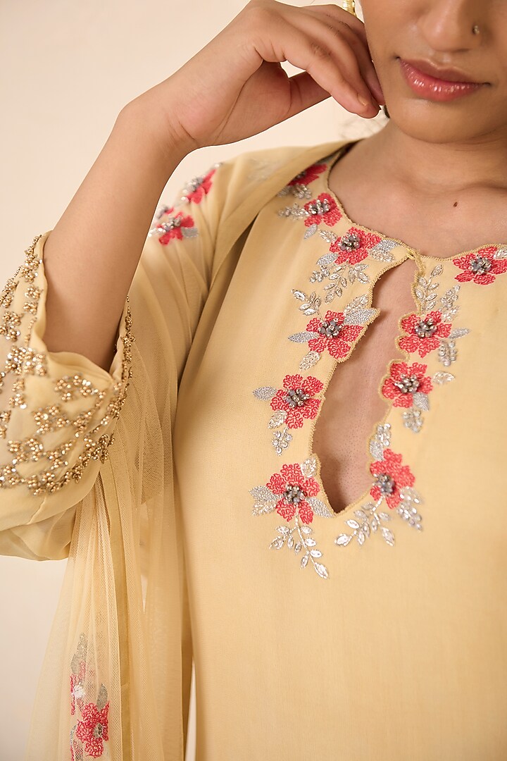 Light Yellow Georgette Hand Embroidered Straight Kurta Set by Radha Sharma at Pernia's Pop Up Shop